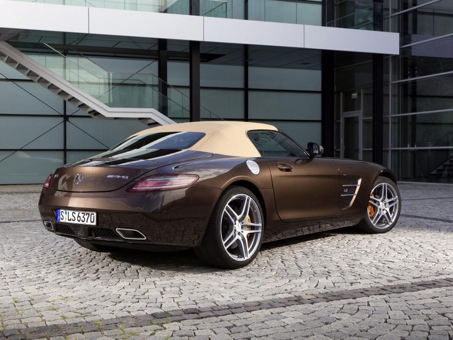 Mercedes-Benz SLS AMG Roadster 2011 года  (фото 159 из 183)